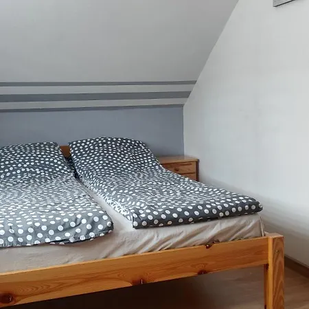 Pod Górą żar Domek alpejski *