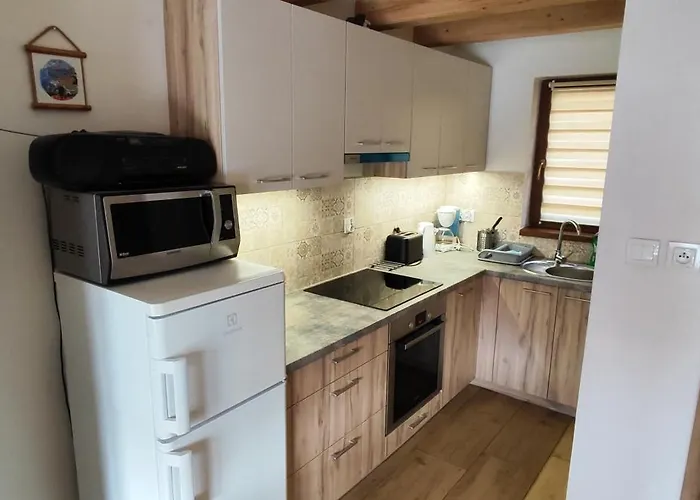 Pod Gora Zar * Miedzybrodzie Zywieckie